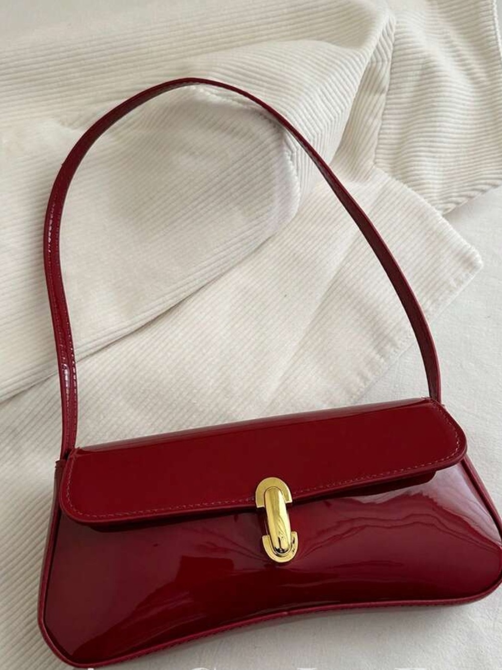 Vintage Red Patent Shoulder Bag with Gold Accent